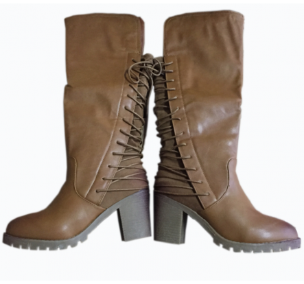 Sobre Inventario De Fábrica Zapatos Para Mujer Tacón Grueso PU Media Bota Venta Económica