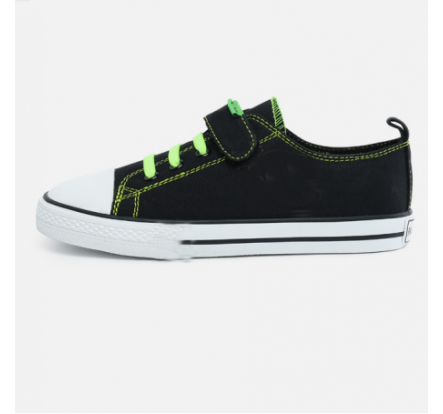 Canvas Shoes Stock Closeout For Child And Womens