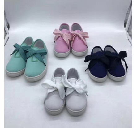 Plain Color Girls Canvas Shoes Surplus Wholesale