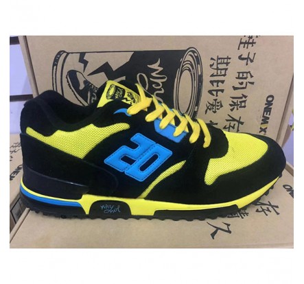 Unbrand Men Sneaker Shoes China Factory Stock