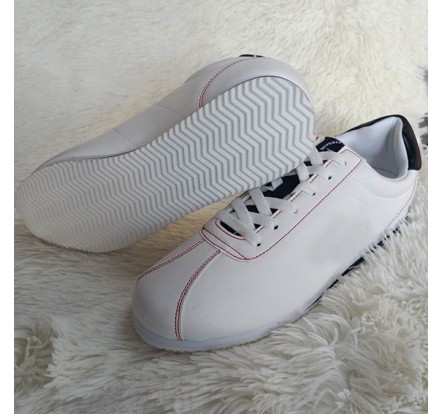 2020 Leisure Men's Sport Shoes  Stock Black And White