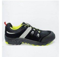 Outdoor Shoes Stock For Men Woman