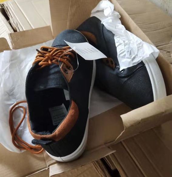 cheap injection canvas shoes
