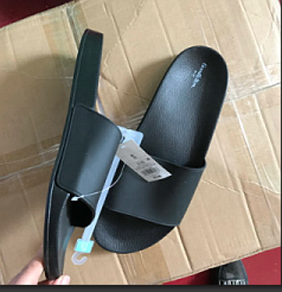black slipper shoe