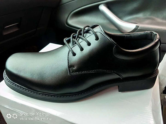 black pu shoes