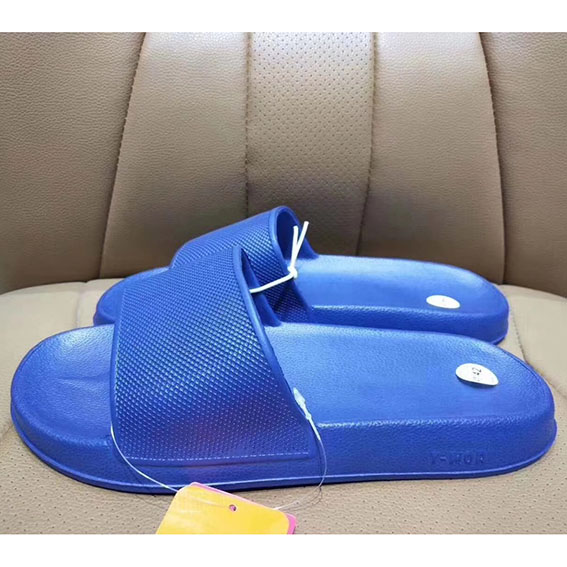 slippers stock for men 