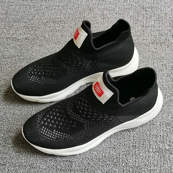 slip on sport shoes